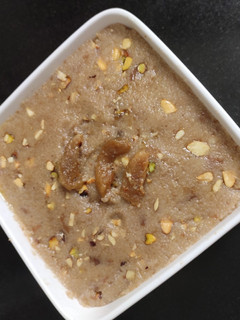 சப்போட்டா பழ கேசரி (Sapota fruit kesari) செய்முறை முக்கிய புகைப்படம்