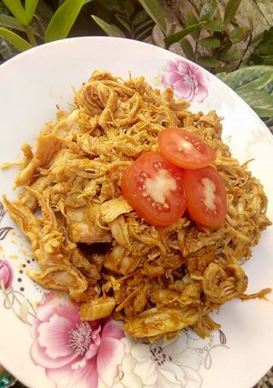 Foto resep Ayam Suwir Masak Tomyam