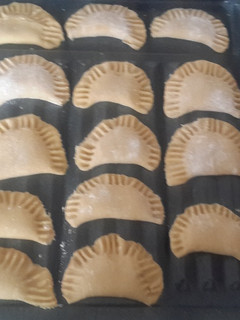 A picture of Sweet Jam-Filled Empanada Cookies 🍓.
