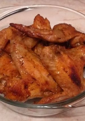 Sütőben sült csirkeszárnyak recept fotója