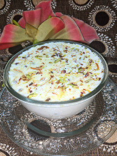 शेवयाची खीर (sheviyachi kheer recipe in marathi) रेसिपी चे मुख्य फोटो