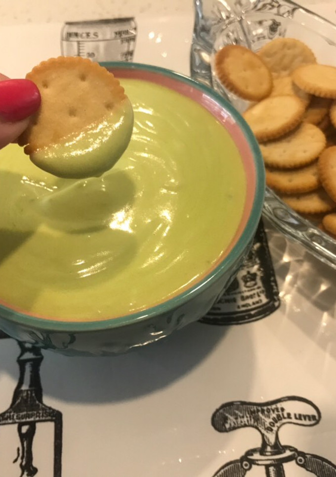 Una foto de Dip-aliño de palta y yogurt