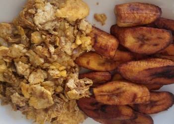 Fresh, Prepare Recipe Plantain with scrambled eggs Home Style