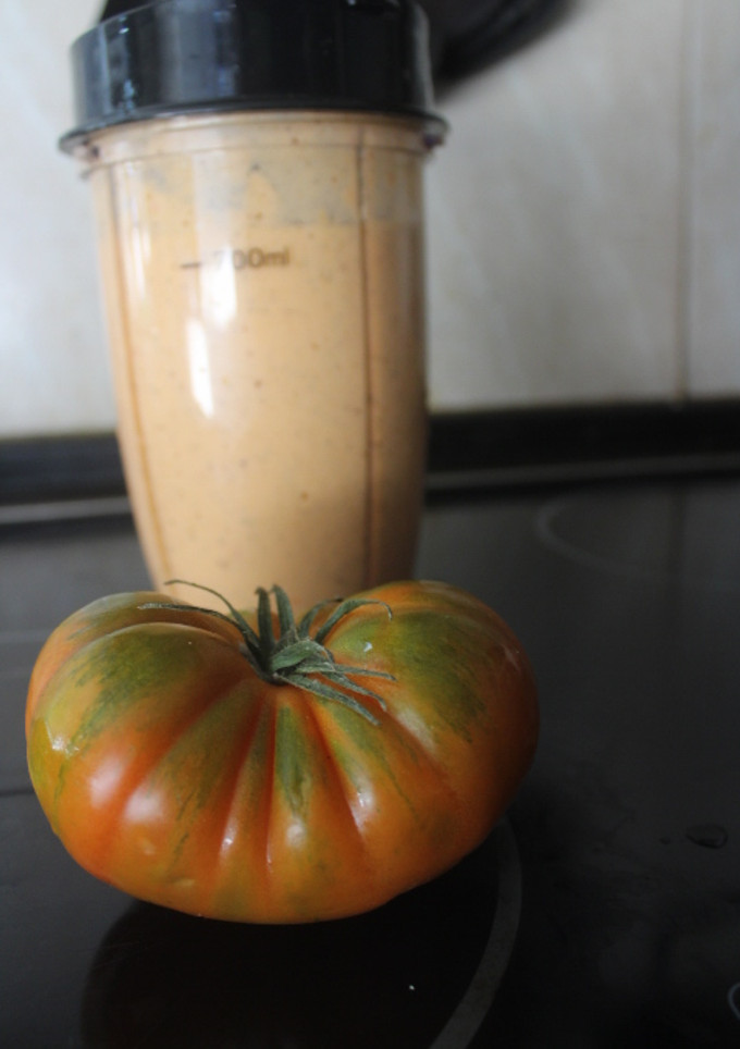 Una foto de Salsa de tomate para untar el pan