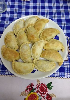 Una foto de Empanadas de pescado en lata