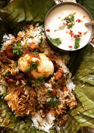 A picture of Mutton Pothi Biryani.