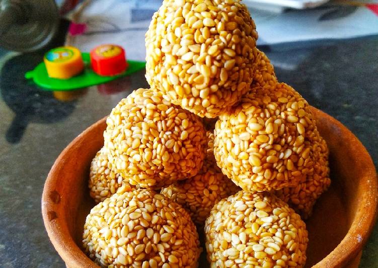Steps to Prepare Award-winning White sesame seeds with jaggery ladoo