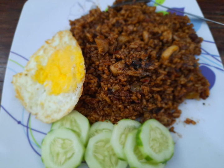 Standar Resep membuat Nasi Goreng Cumi Lada Hitam dijamin menggugah selera