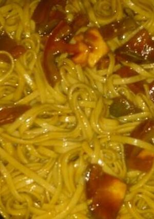 A picture of Lomain Noodles & Kamilata Tomatoes.