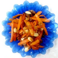 Carrot Dryfruit Chat A picture of Carrot Dryfruit Chat.