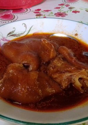 Una foto de Patitas de puerco ahumadas en molito