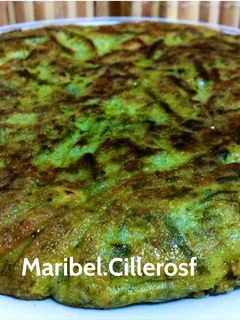 Una foto de Tortilla de ajetes