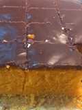 Bolo de cenoura com calda durinha