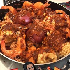 A picture of Shrimp boil Louisiana style.