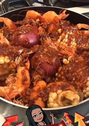 A picture of Shrimp boil Louisiana style.