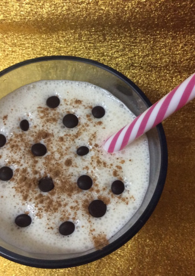 Una foto de Batido de choco plátano 🍌🍫🍯