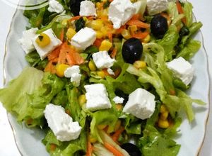 Foto resep Mixed salad with feta