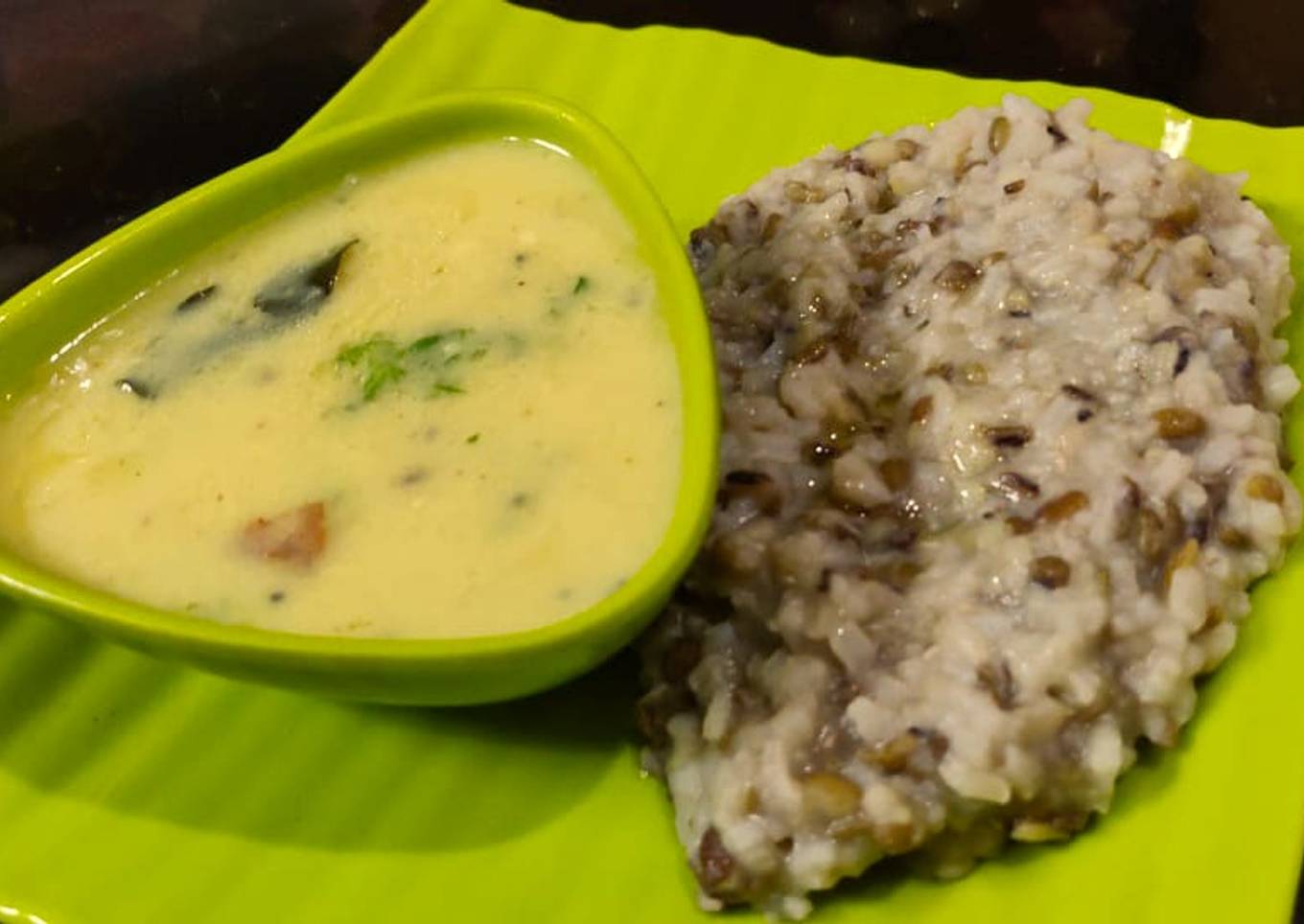 Kadhi khichdi