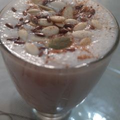 A picture of Oats banana cinnamon smoothie.