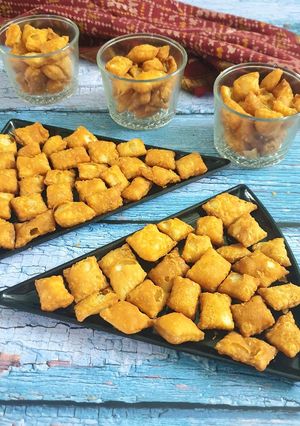 શક્કરપારા (Shakkarpara recipe in Gujarati) રેસીપી મુખ્ય ફોટો