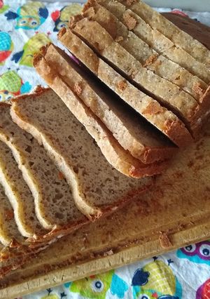 Una foto de Premezcla para hacer pan "negro" sin gluten casera