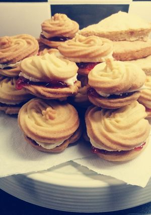 A picture of Viannese biscuits.