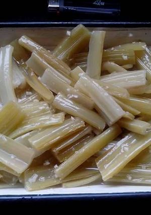 Una foto de Tallitos de acelga a la vinagreta