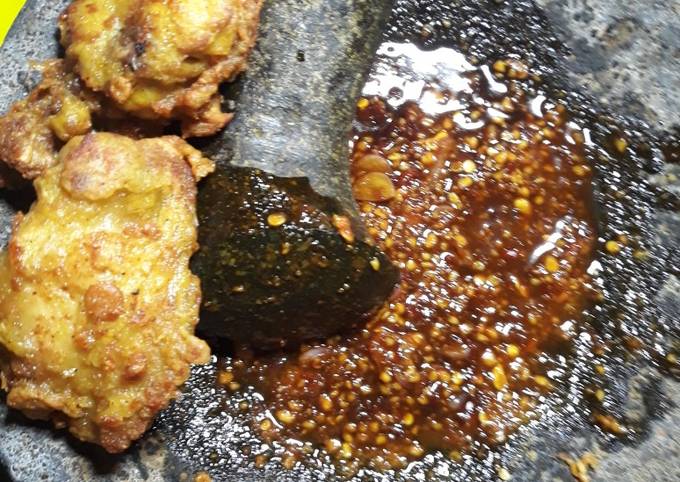 #33 Ayam Goreng Tepung Sambal Kecap Kacang