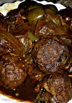 A picture of Vegetable Manchurian.