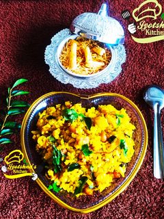 बटाटा कांदे पोहे (batata kande pohe recipe in marathi) रेसिपी चे मुख्य फोटो