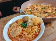 Gambar ramyeon with seafood