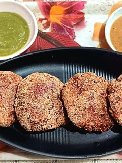 बीटरूट टिक्की रेसिपी मुख्य फोटो