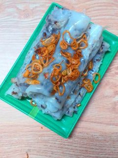 Hình của món Bánh cuốn chảo.
