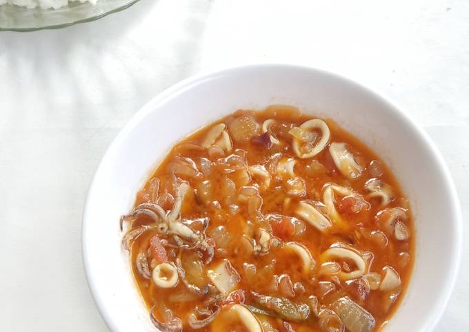 Langkah Mudah untuk Menyiapkan Cumi saos padang bumbu iris Anti Gagal