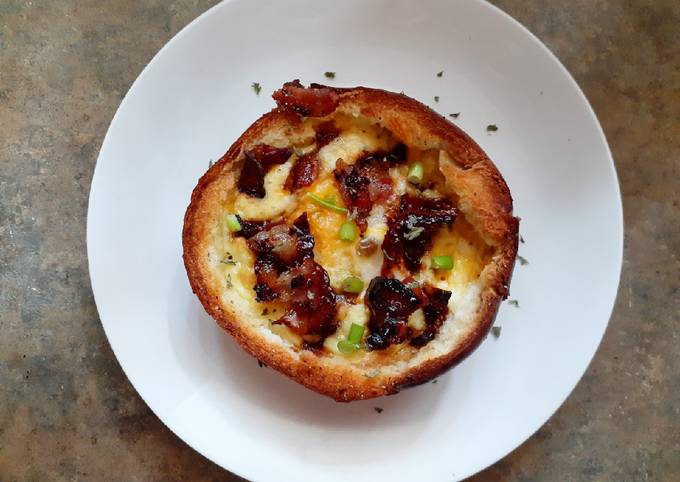 Bagel Egg Boat with Candied Bacon