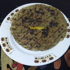 A picture of Masala Bajra Roti.
