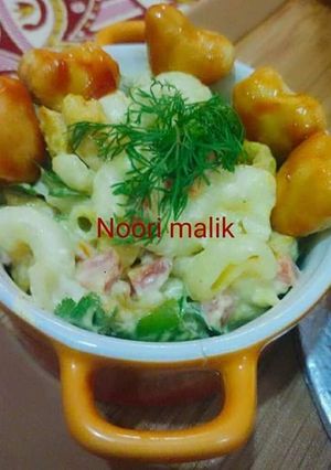 A picture of Mustard Almond Chicken Salad.