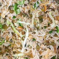 A picture of Cocktail fried rice.