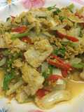 หมูผัดผงกะหรี่