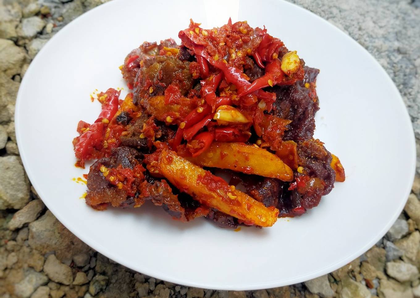 Balado slice beef