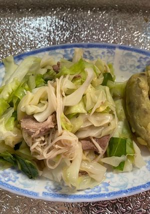 Hình của món Bắp cải and thịt lợn xào (eat clean).