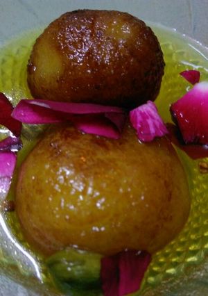 A picture of Potato gulab jamun.