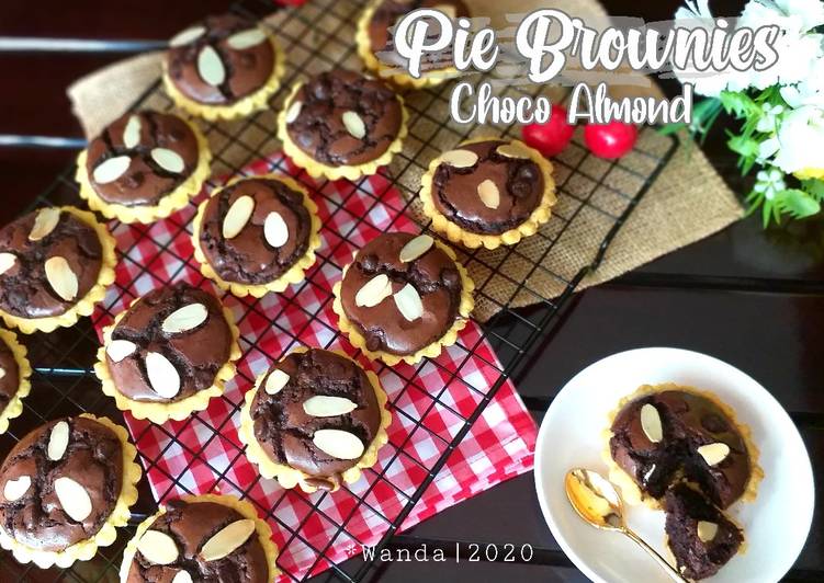 Bagaimana Menyiapkan Pie Brownies choco Almond, Bisa Manjain Lidah