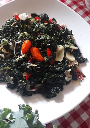 Foto resep Tumis daun kale teri