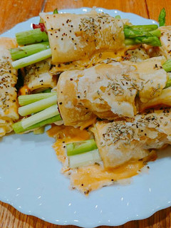 起酥培根蘆筍捲 的食譜成品照片