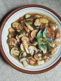 Tumis Jamur Kancing