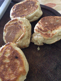 Una foto de Pancitos livianos a la sartén idéales para tu desayuno!