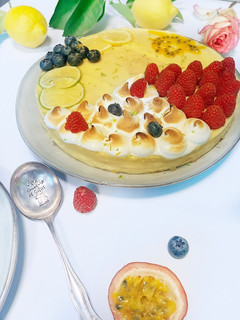 Une photo de Gâteau de crêpes citron meringué