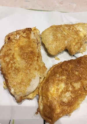 Une photo de Escalopes de poulet panées