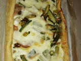 Torta salata con zucchine,mortadella e mozzarella